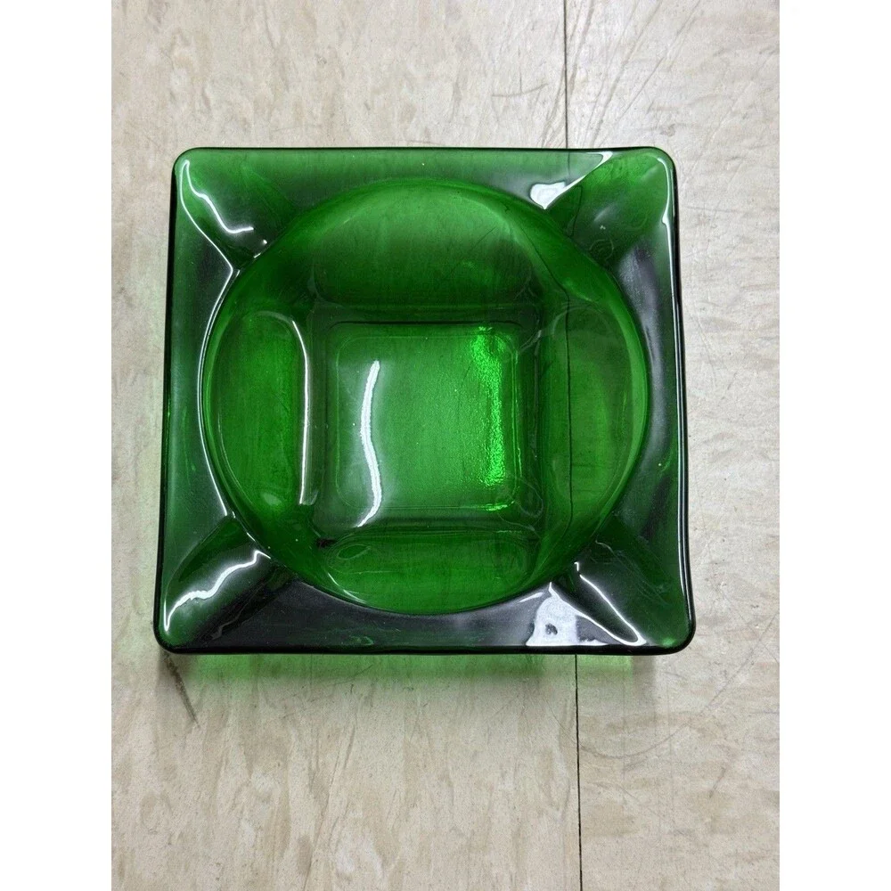 Vtg Emerald Green Glass 4.5